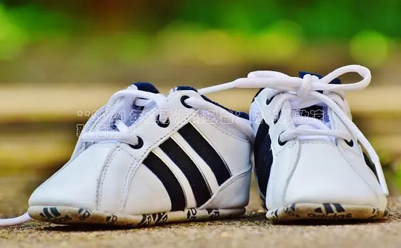 必一运动sport视觉中国**2024 年夏季海滩必备：时尚爆款凉
鞋指南**