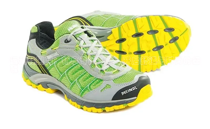 Bsports在线登录入口普信公司运动鞋黑网：畅享专属潮流，开启舒适与时尚的征
程